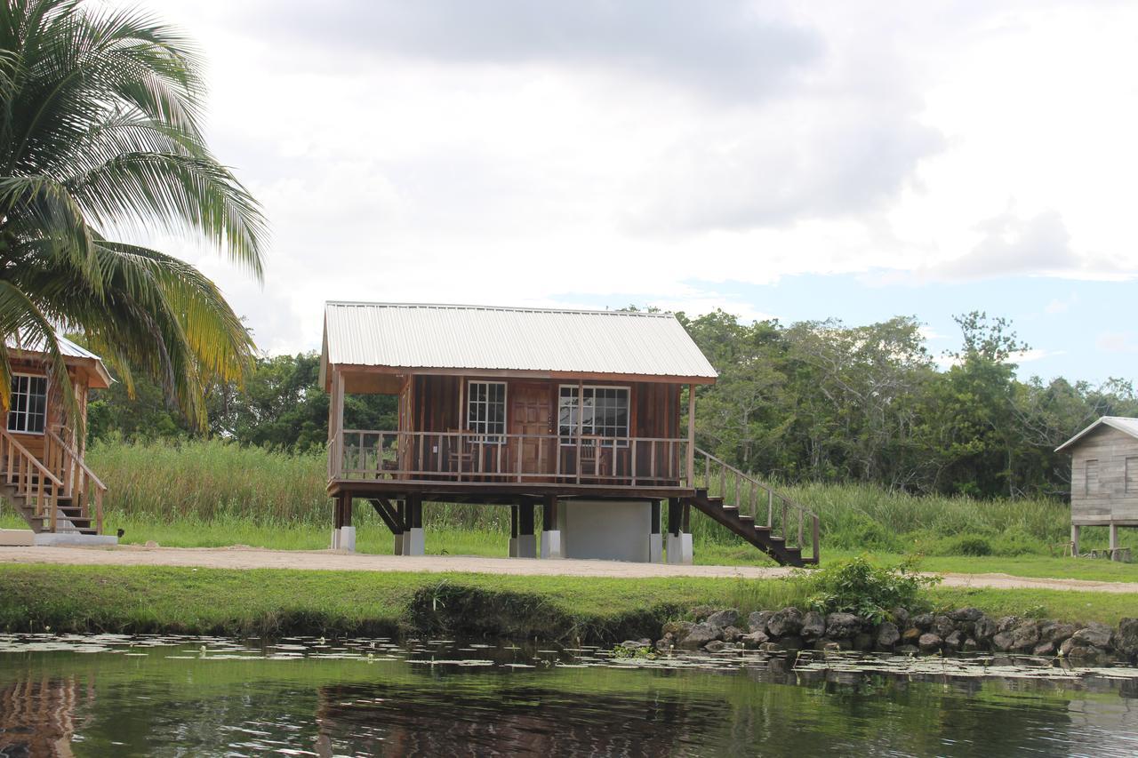 Lamanai Riverside Retreat Orange Walk Town Exterior photo